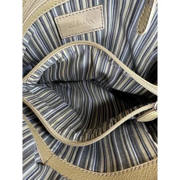 Clarks Leather Shoulder Bag Womens Convertible Purse Striped Lining Tan Pebbled - Picture 9 of 11